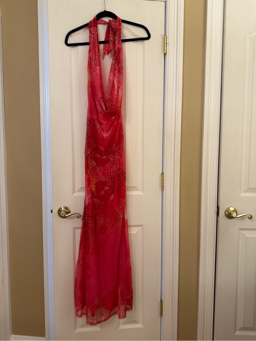 Fashion Nova Hot Pink Backless Halter Maxi Dress